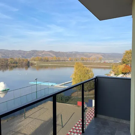 As Srebrno Jezero *