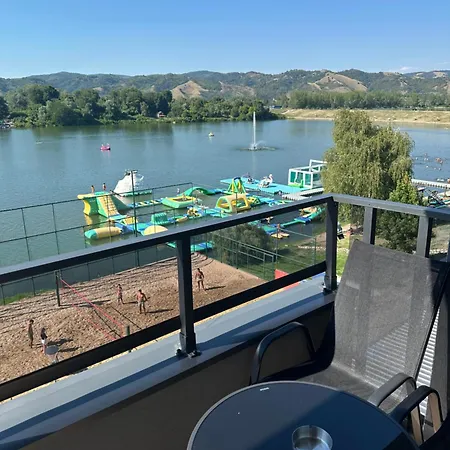 Apartament As Srebrno Jezero